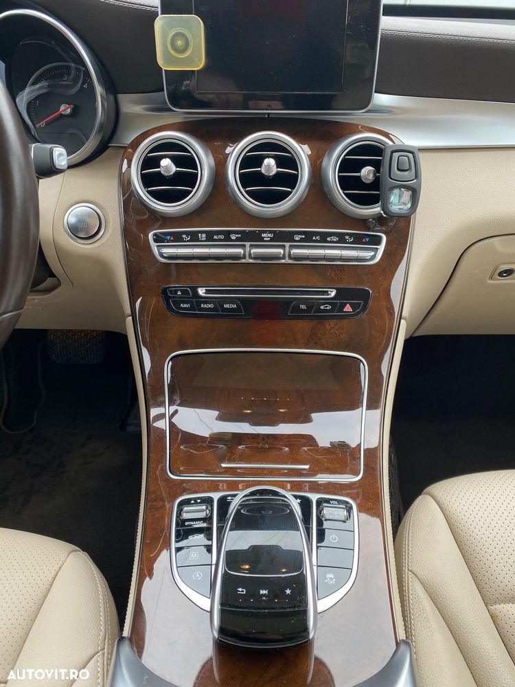 Mercedes-Benz GLC 250 d 4MATIC - 9