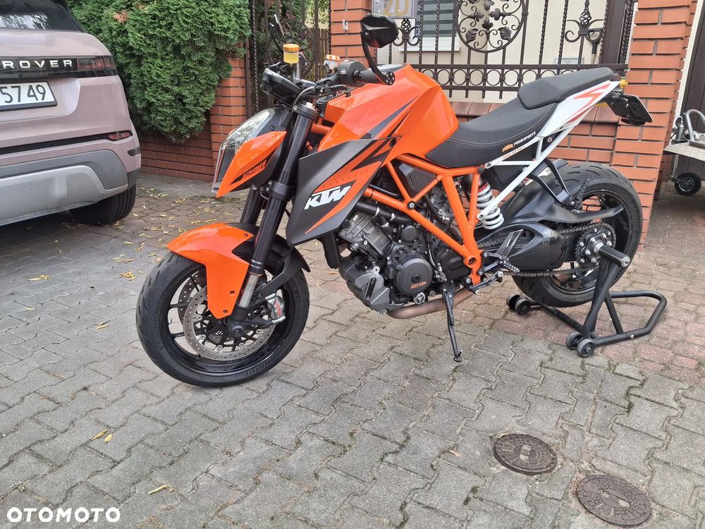 KTM Super Duke - 1