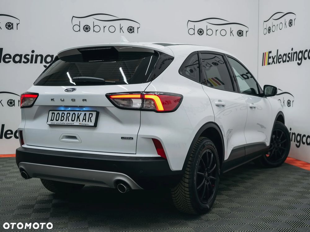 Ford Kuga - 9