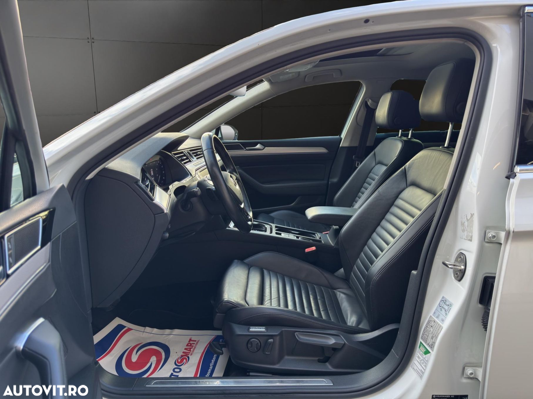 Volkswagen Passat - 5