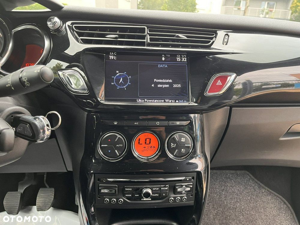 Citroën DS3 1.6 VTi SoChic - 24