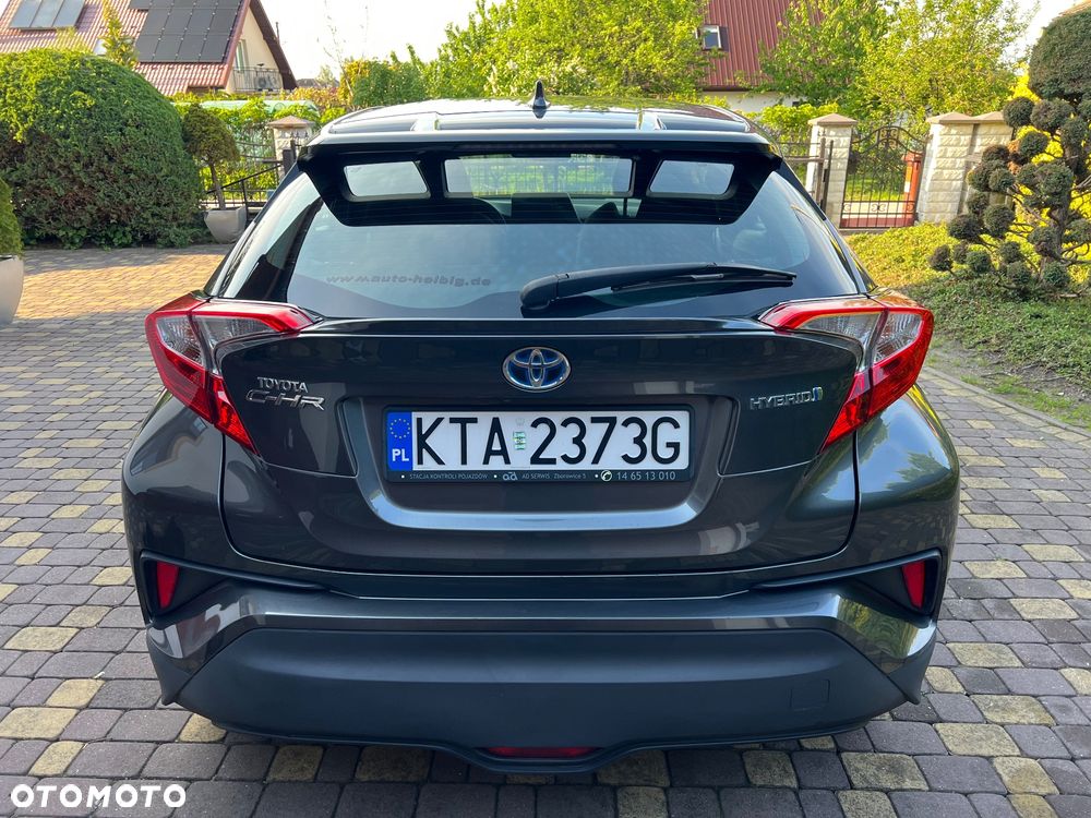 Toyota C-HR - 6