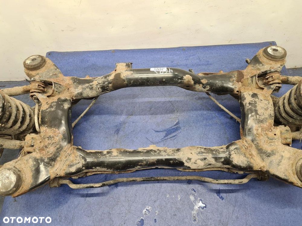 VOLKSWAGEN PASSAT B5 FL 4MOTION 4X4 VARIANT BELKA ZAWIESZENIA TYŁ - 5