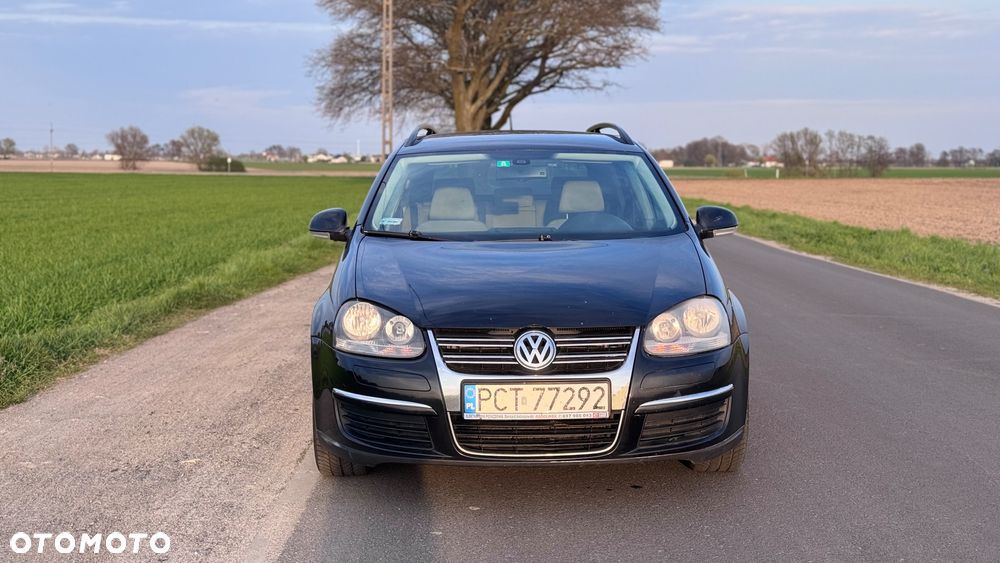 Volkswagen Golf 1.9 TDI Comfortline DSG - 3