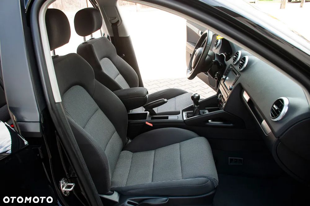 Audi A3 Sportback 1.8 TFSI S line Sportpaket - 24