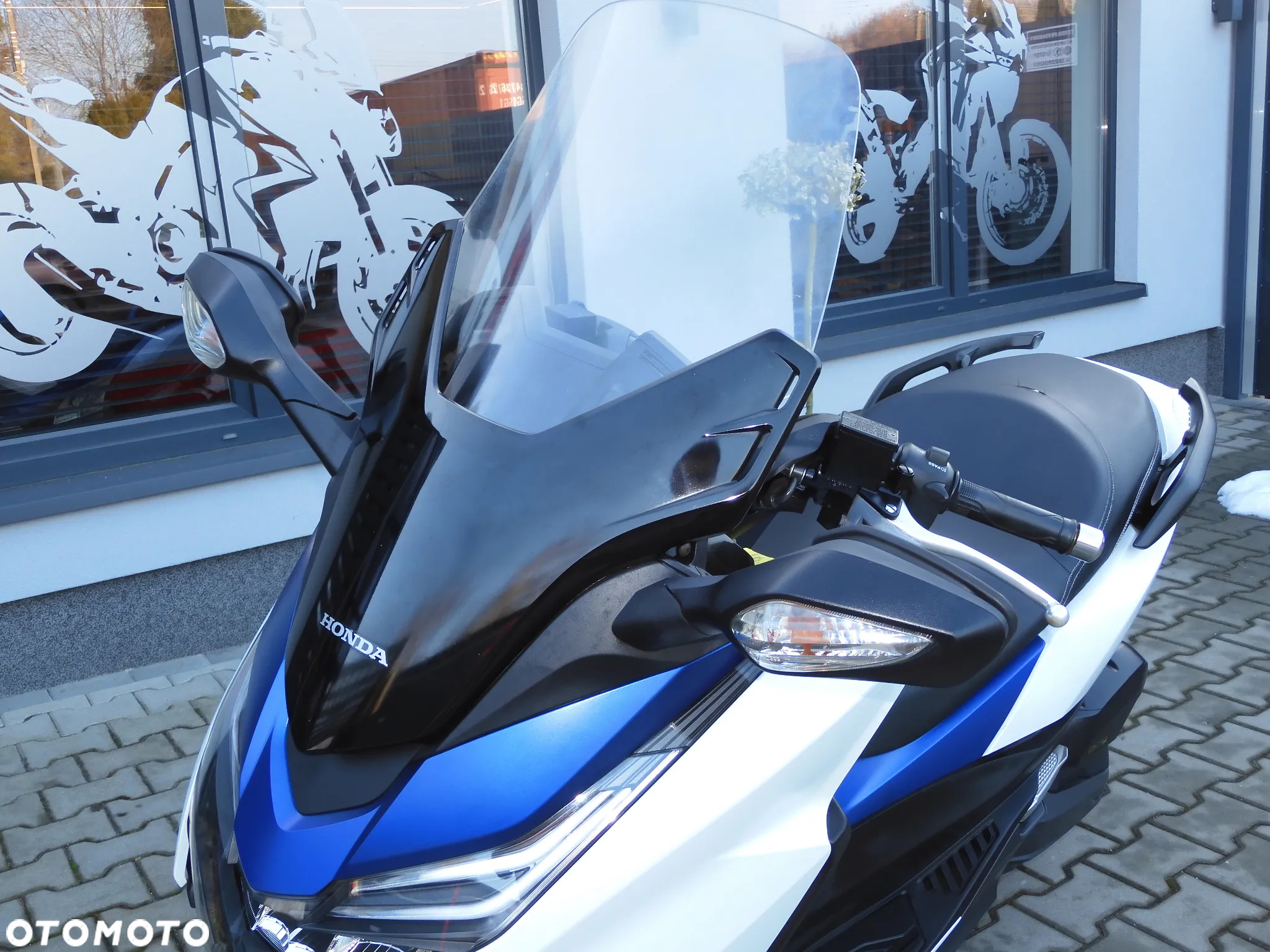 Honda NSS - 14