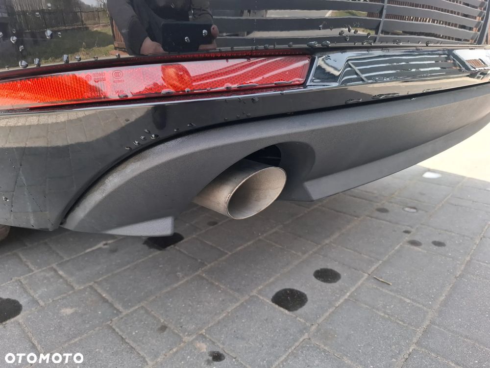 Audi A4 Avant 2.0 TDI - 11