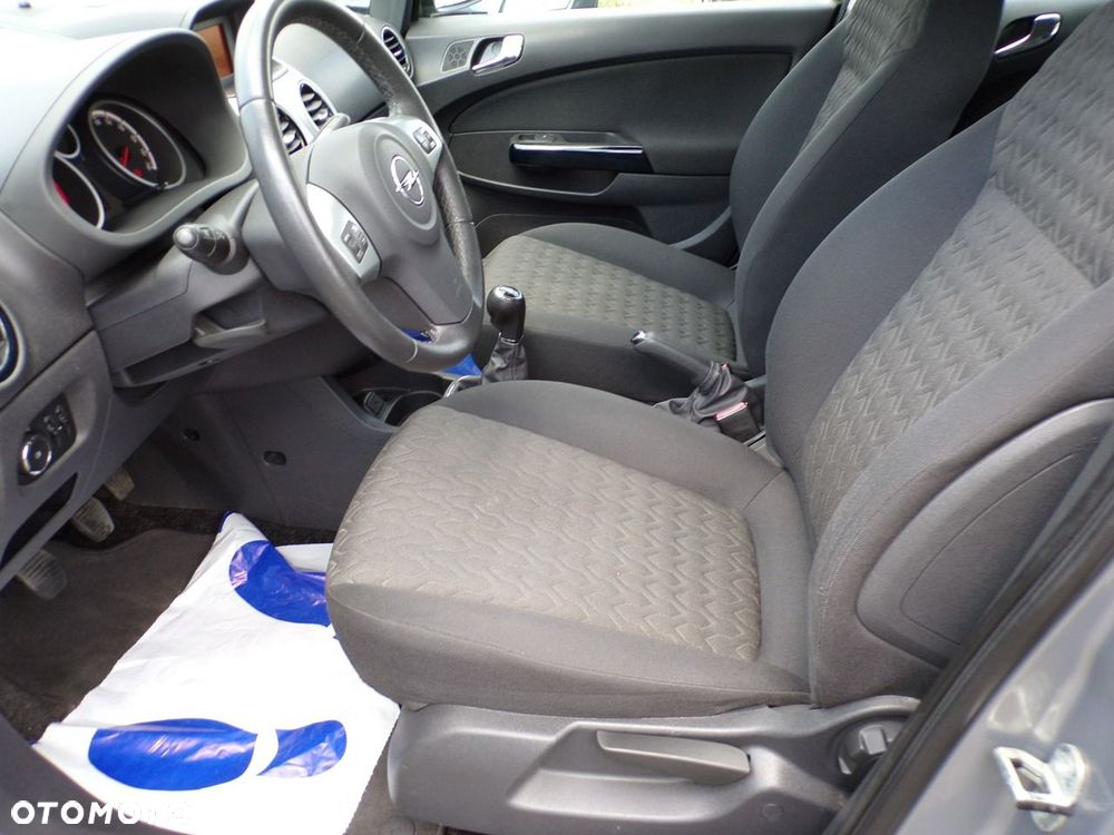Opel Corsa - 19
