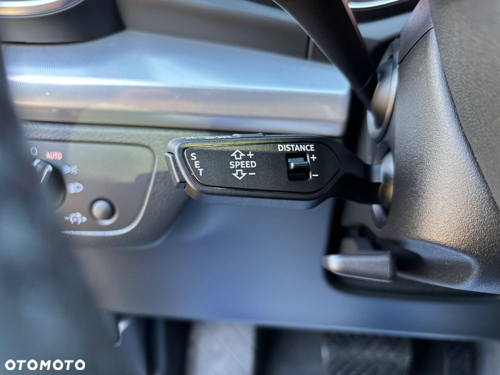 Audi Q5 35 TDI S tronic - 23