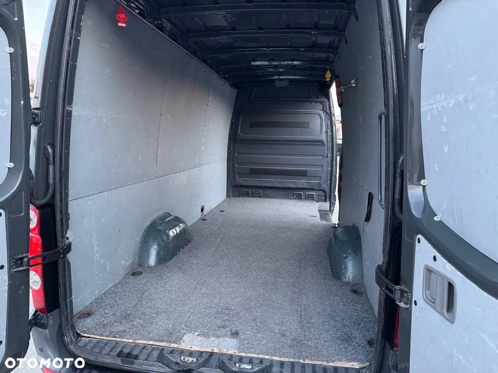 Volkswagen CRAFTER - 16