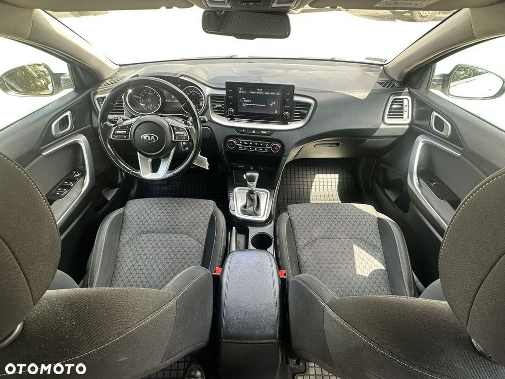 Kia Ceed - 19
