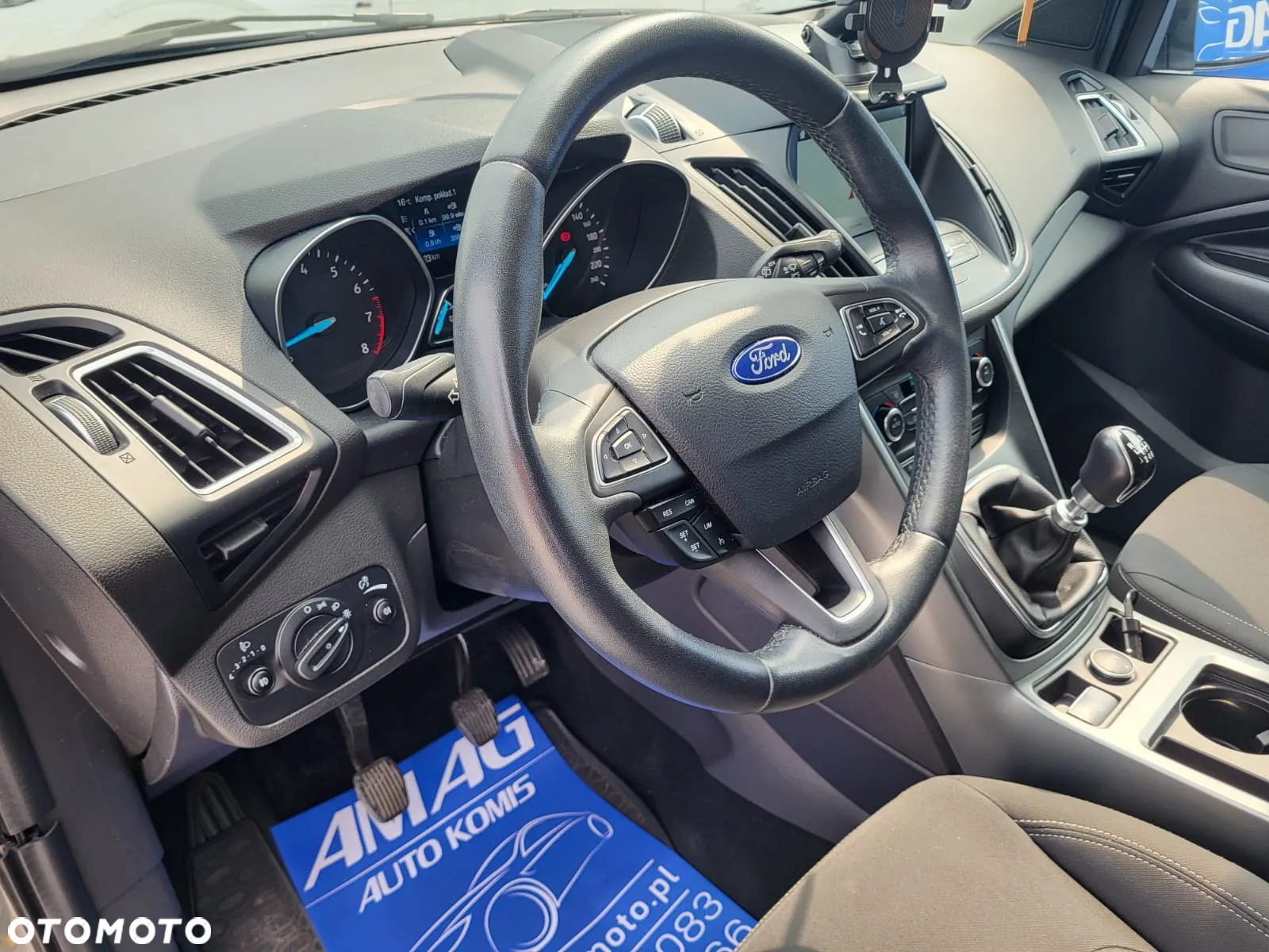 Ford Kuga 1.5 EcoBoost 2x4 Black & Silver - 15