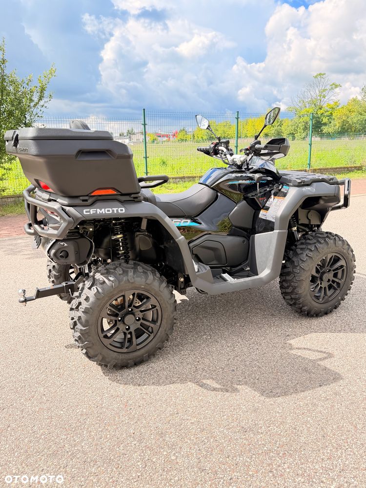 CFMoto CForce - 18