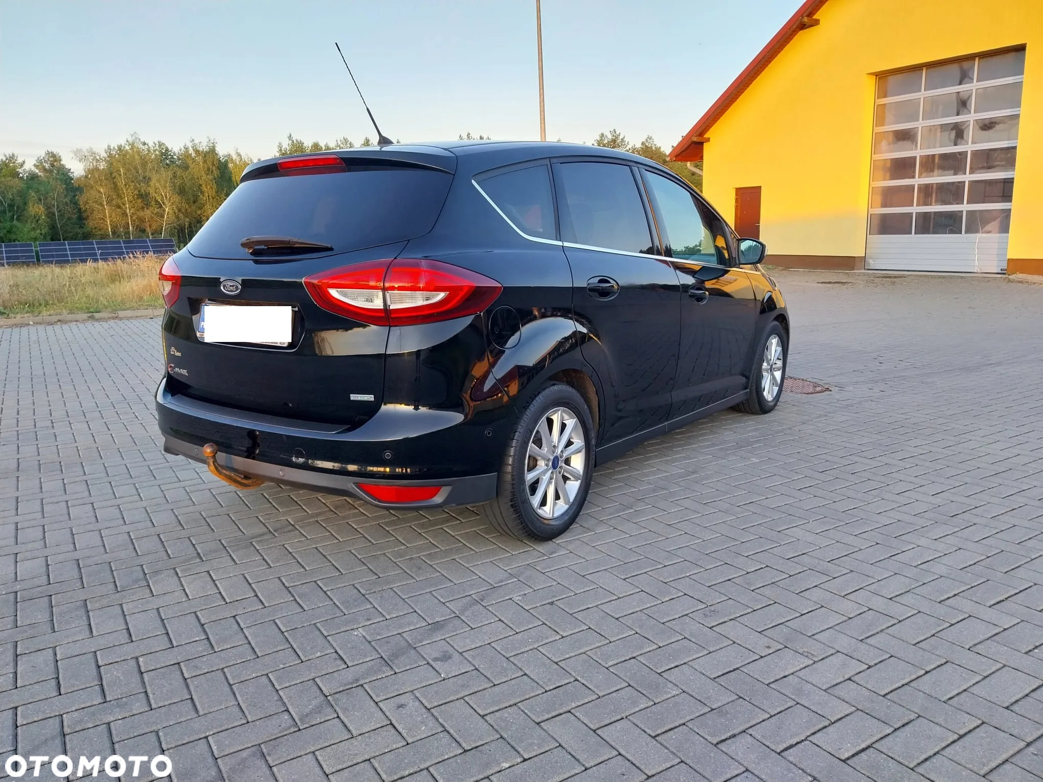 Ford C-MAX 1.5 EcoBoost Start-Stop-System Titanium - 4