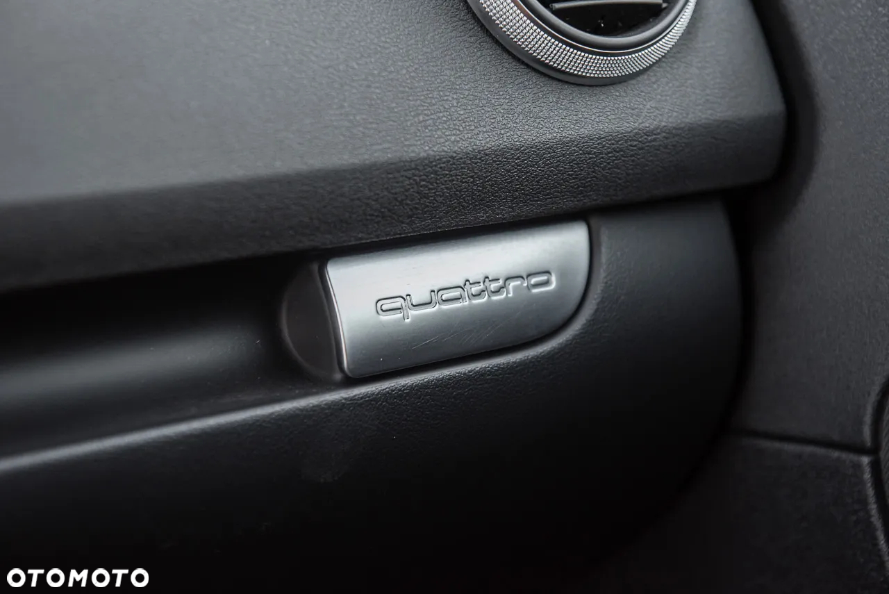 Audi A3 2.0 TFSI Sportback quattro S tronic Ambiente - 25