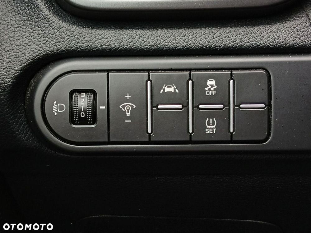 Kia XCeed 1.5 T-GDI M - 29