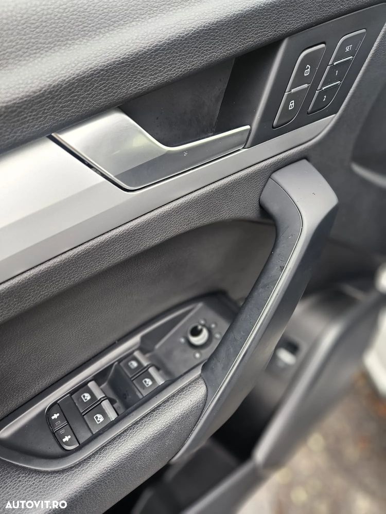 Audi Q5 2.0 TFSI S tronic Design - 24