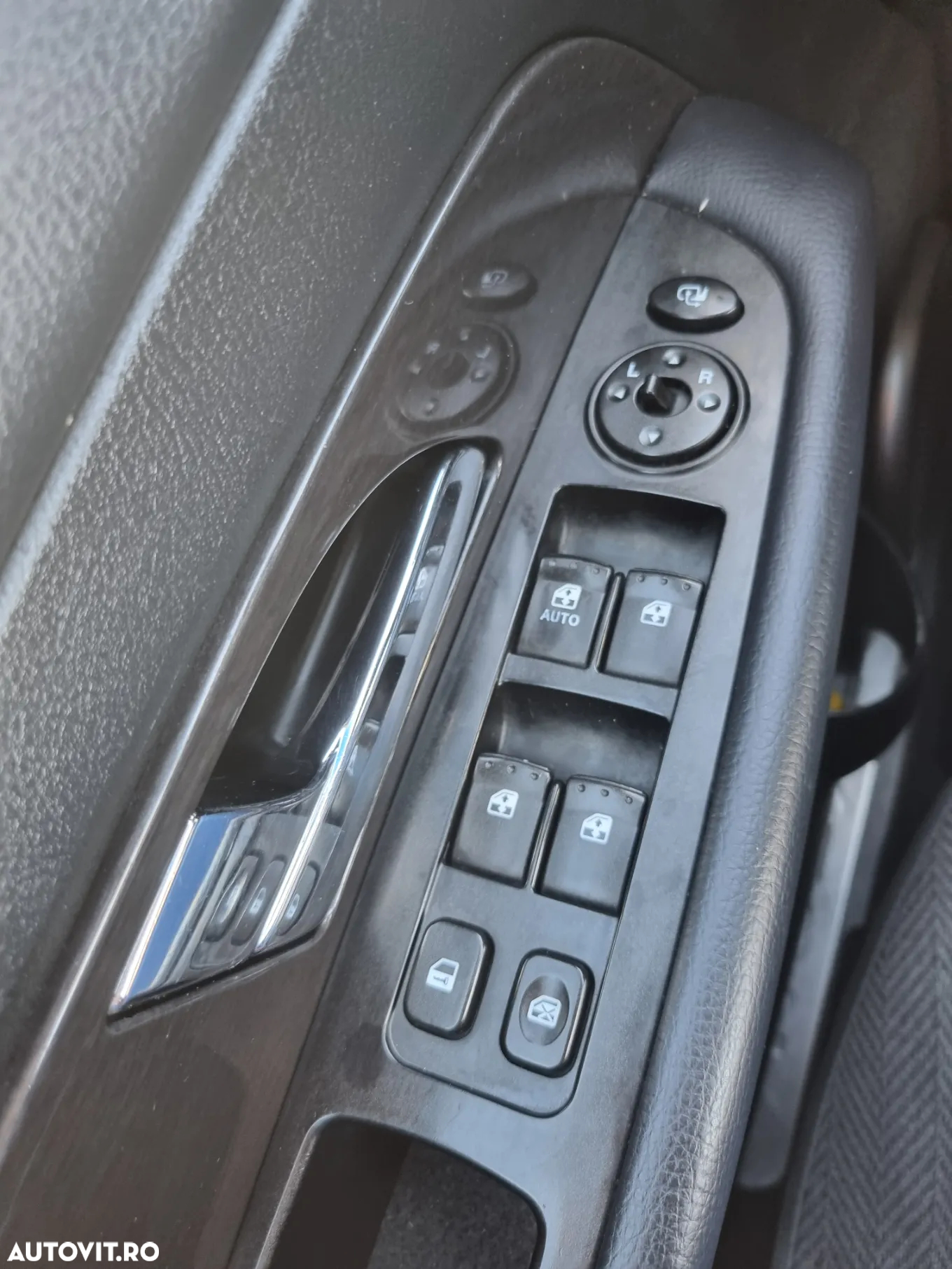 SsangYong REXTON W 2.0 e-XDI RWD DLX - 19