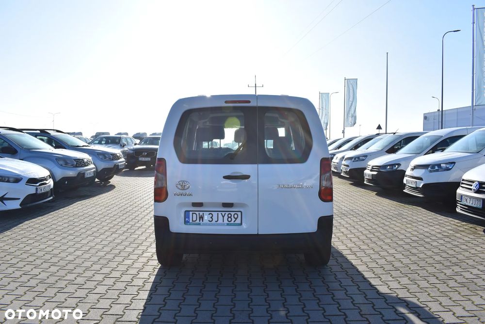 Toyota Proace City Verso 1.5 D-4D Business - 7