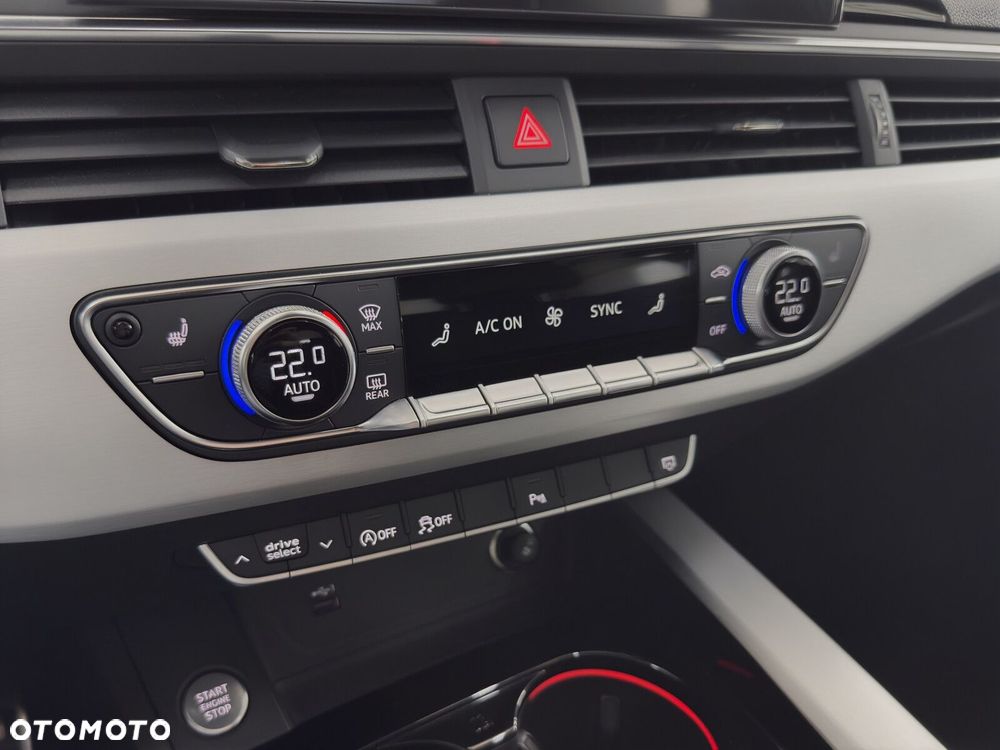 Audi A4 Limousine - 18