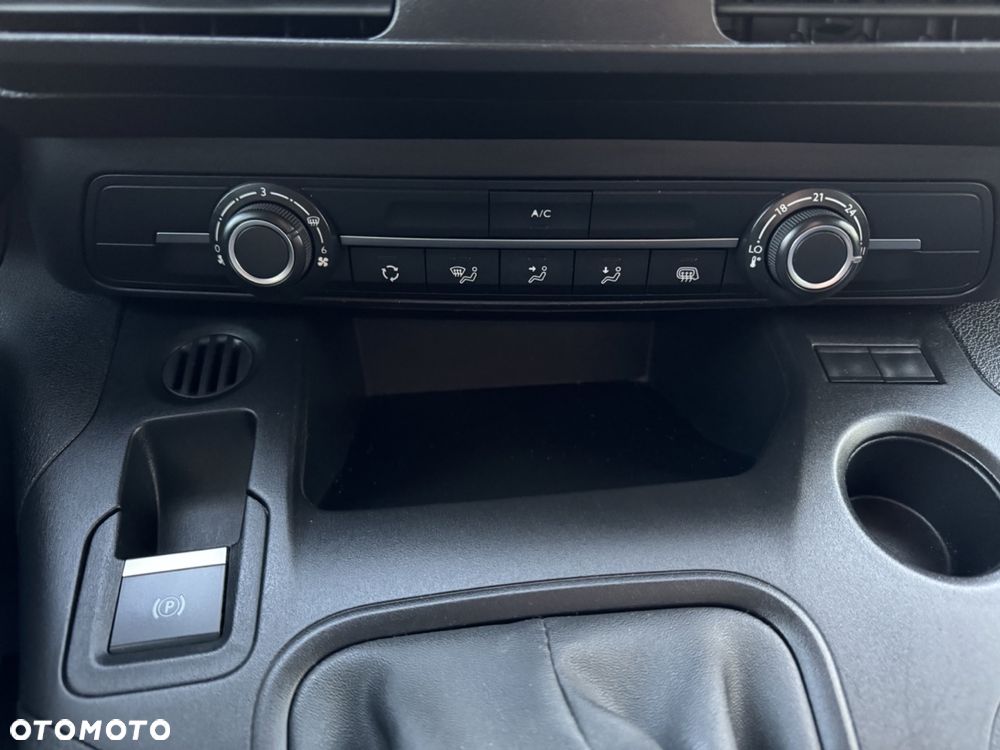 Opel COMBO L2 MAXI LONG XL - 23