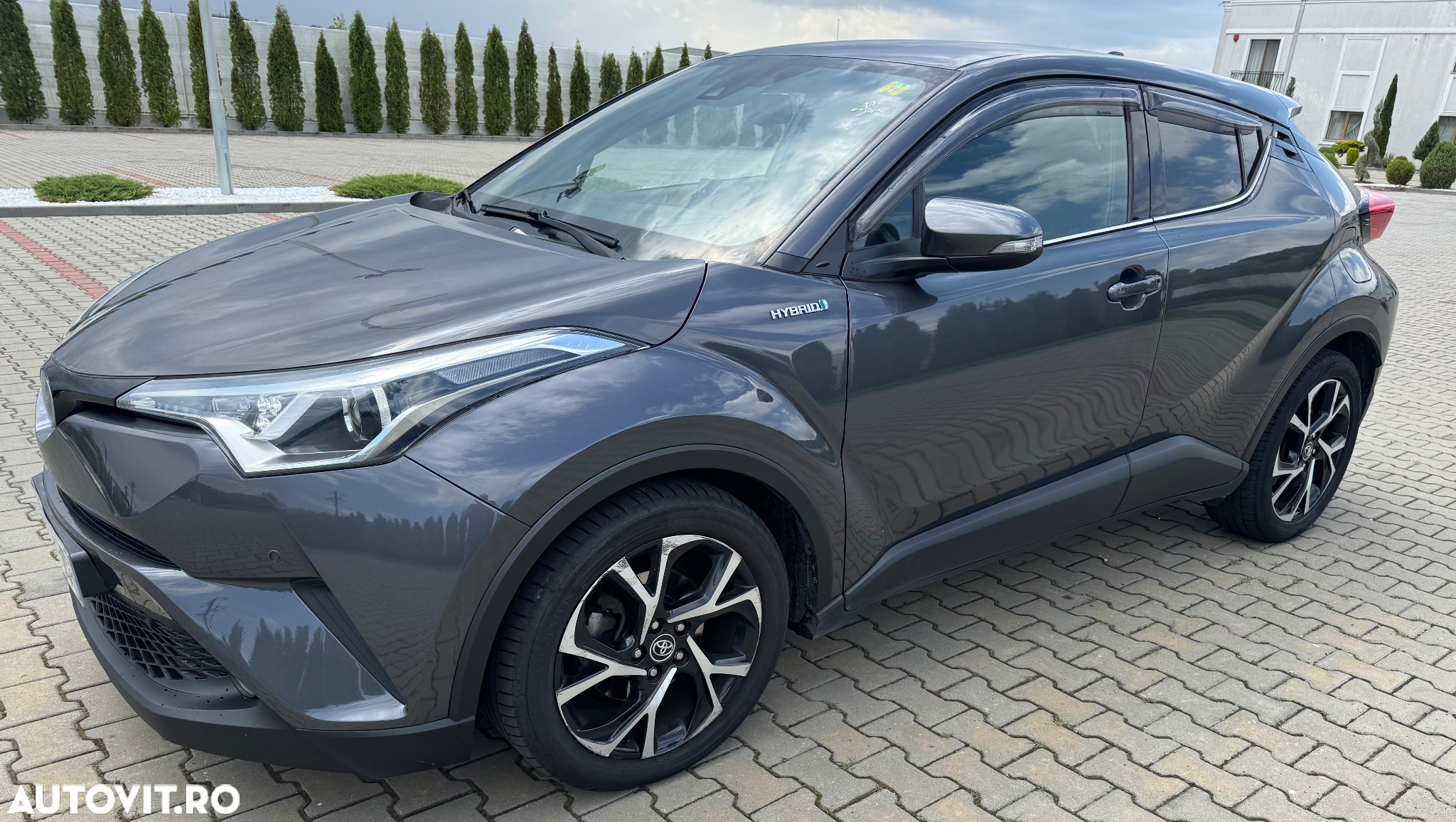 Toyota C-HR 1.8 HSD 122 CP 4x2 CVT C-ult Style - 24