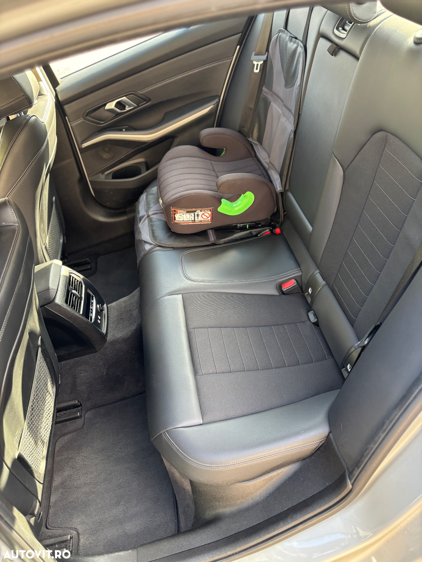 BMW Seria 3 330e Aut. Sport Line - 21