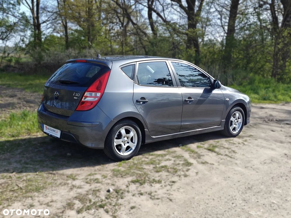 Hyundai i30 1.4 Classic + EU5 - 4