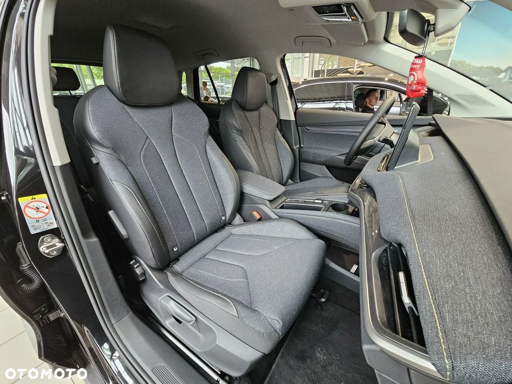 Skoda Elroq 60 63kWh - 11