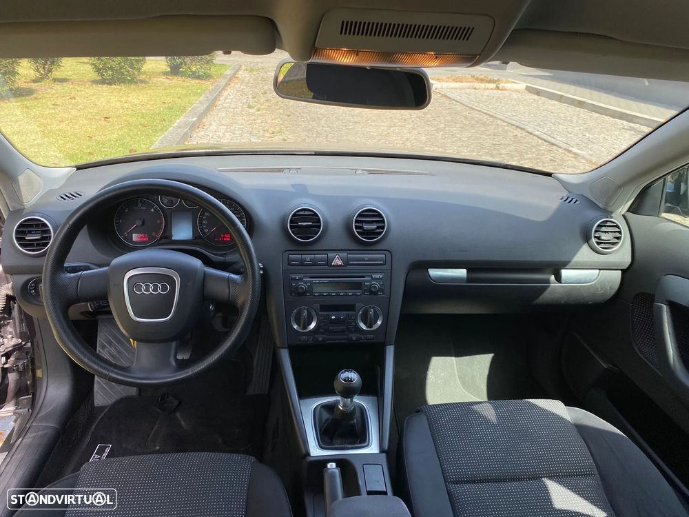 Audi A3 Sportback 2.0 TDi Sport - 6