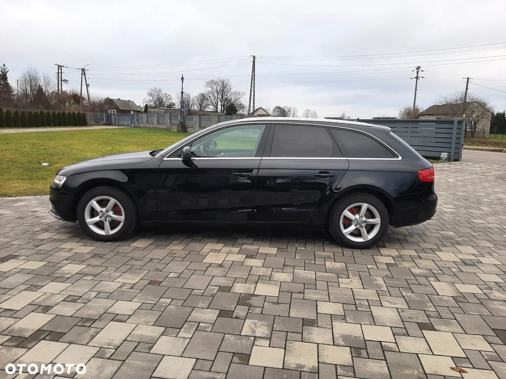 Audi A4 Avant - 9