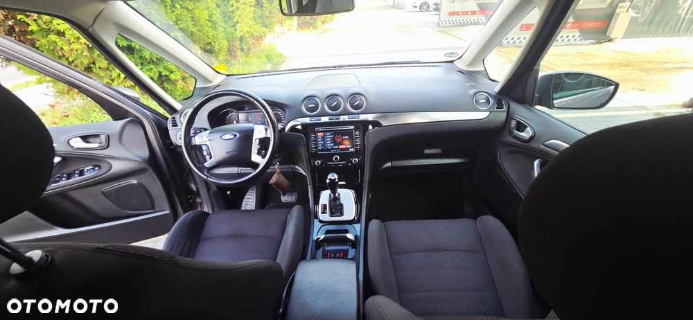 Ford Galaxy 2.0 TDCi Platinium X (Titanium) MPS6 - 34