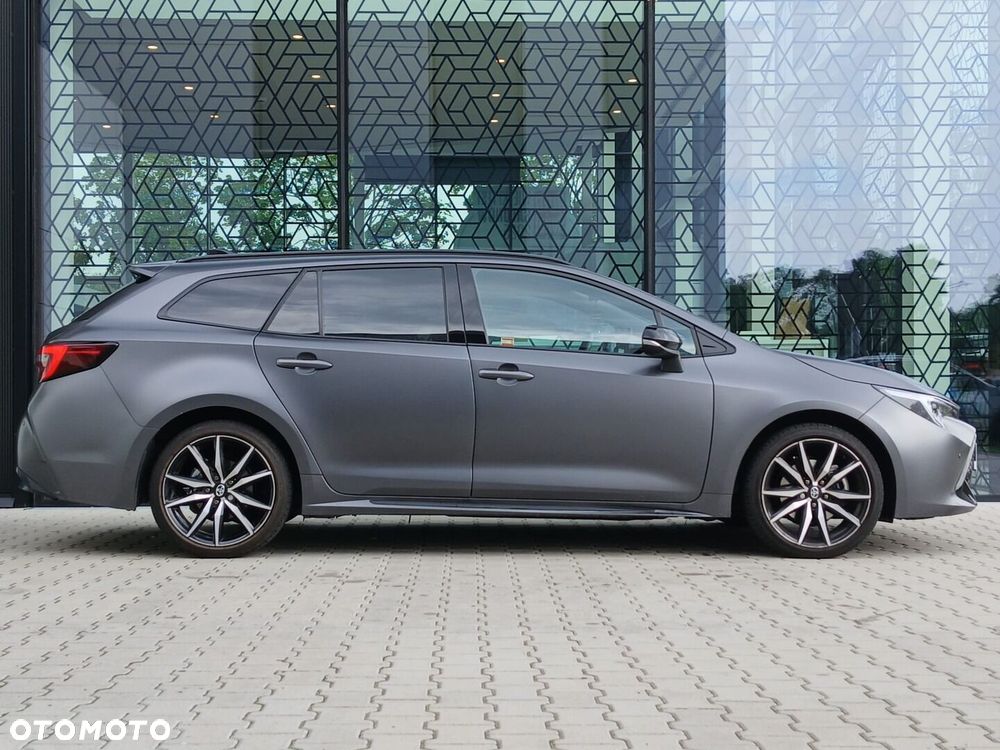 Toyota Corolla - 3