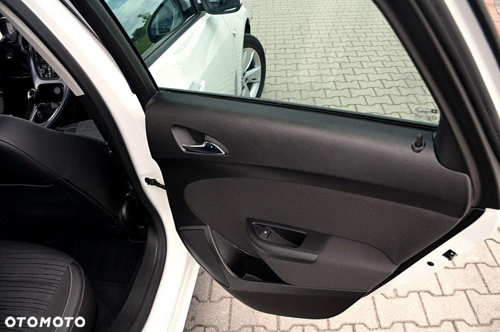 Opel Astra - 20