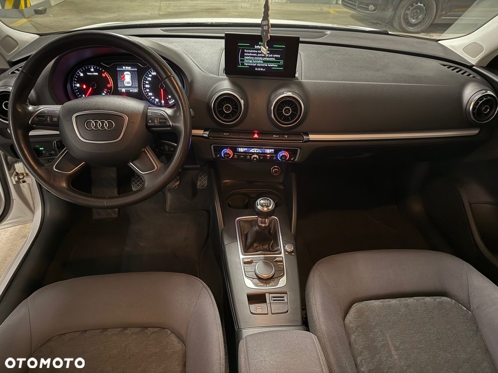 Audi A3 Sportback 1.6 TDI - 14