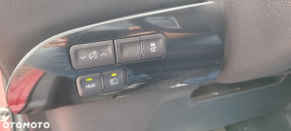 Toyota Prius 1.8 Hybrid Active - 18