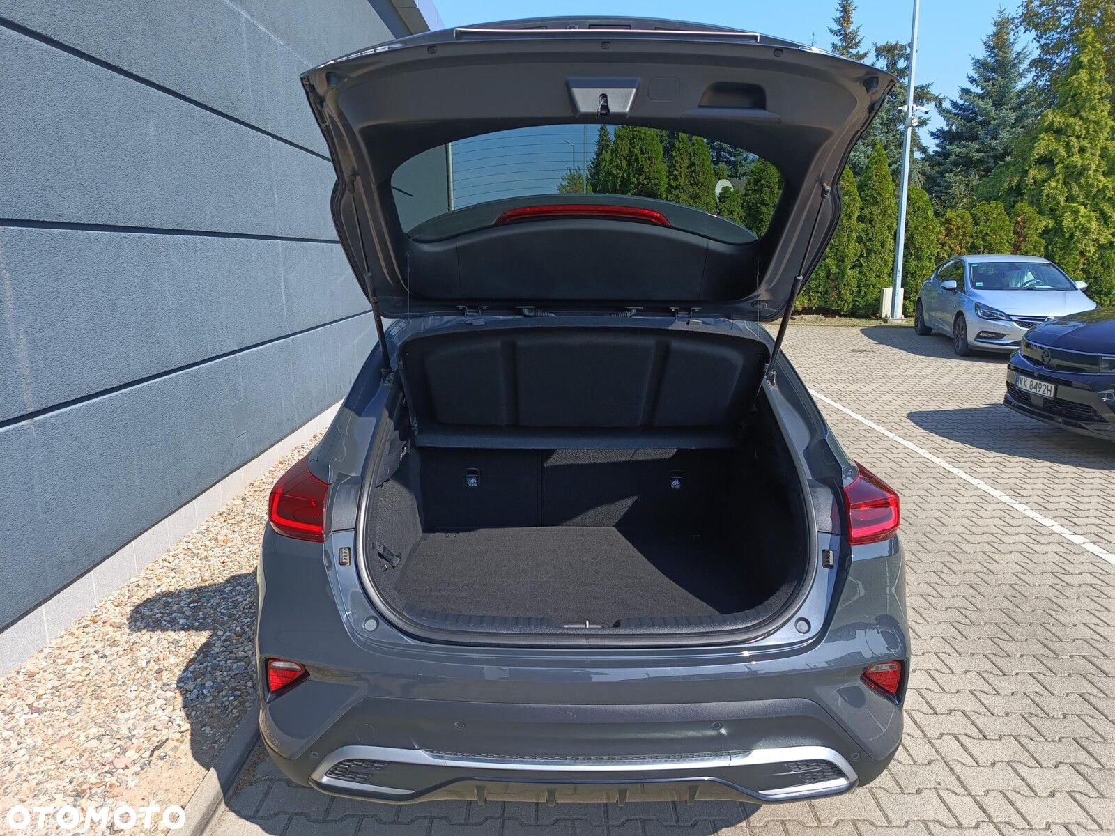 Kia XCeed - 8