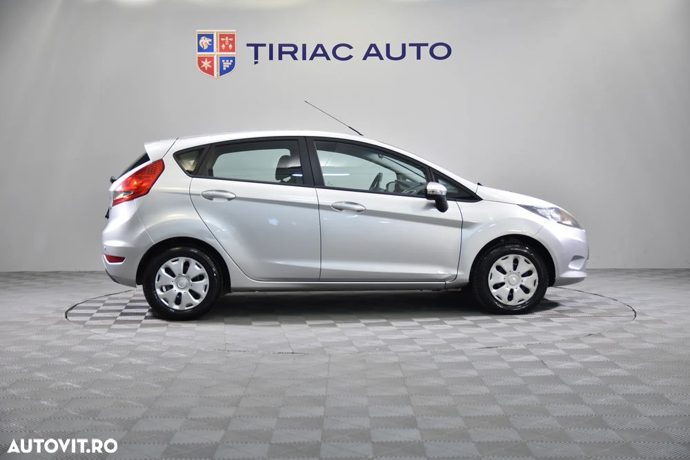 Ford Fiesta - 7