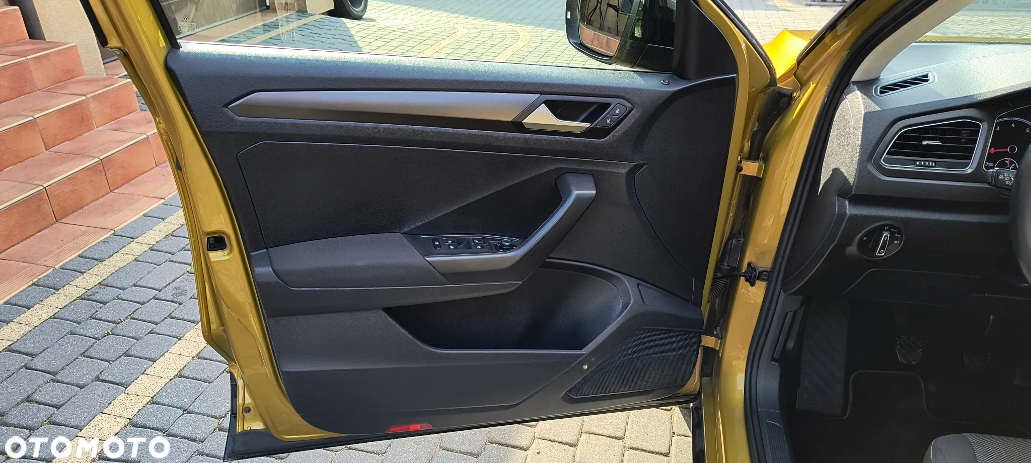 Volkswagen T-Roc 1.0 TSI Style - 11