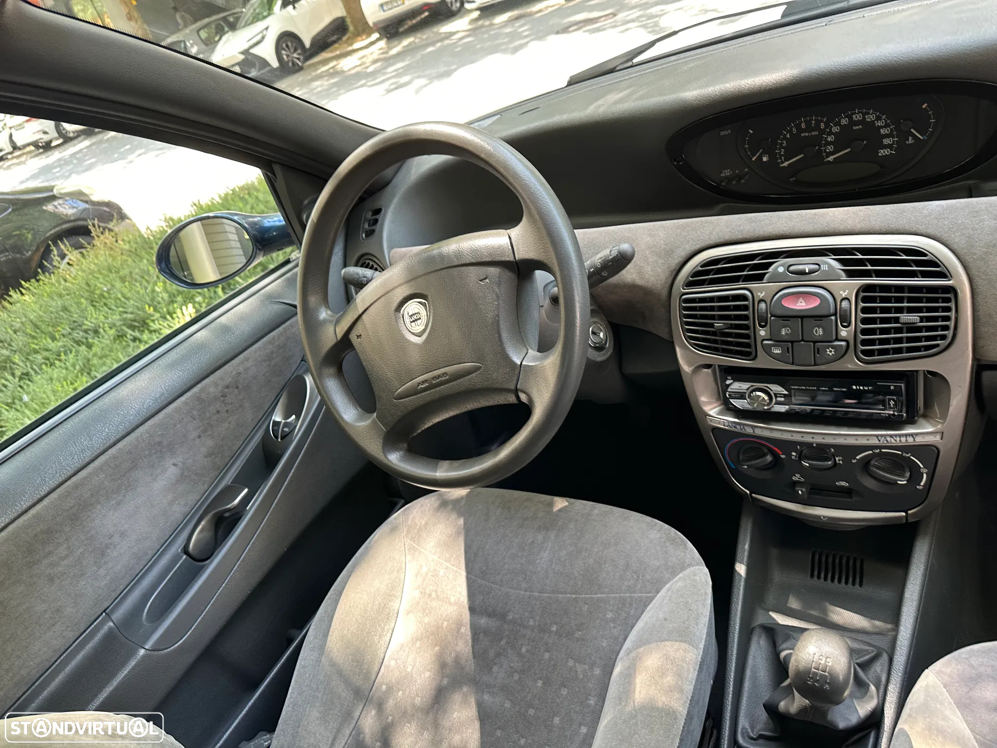 Lancia Y 1.2 Elefantino Blu - 18