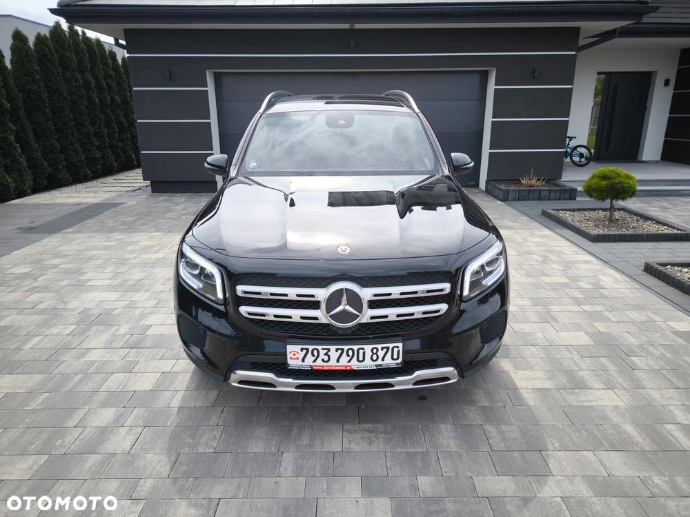Mercedes-Benz GLB - 3