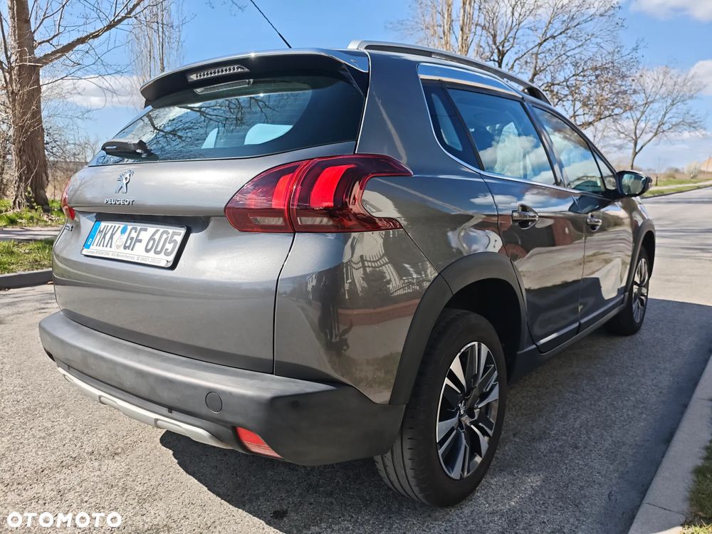 Peugeot 2008 BlueHDi FAP 120 STOP & START Allure - 17