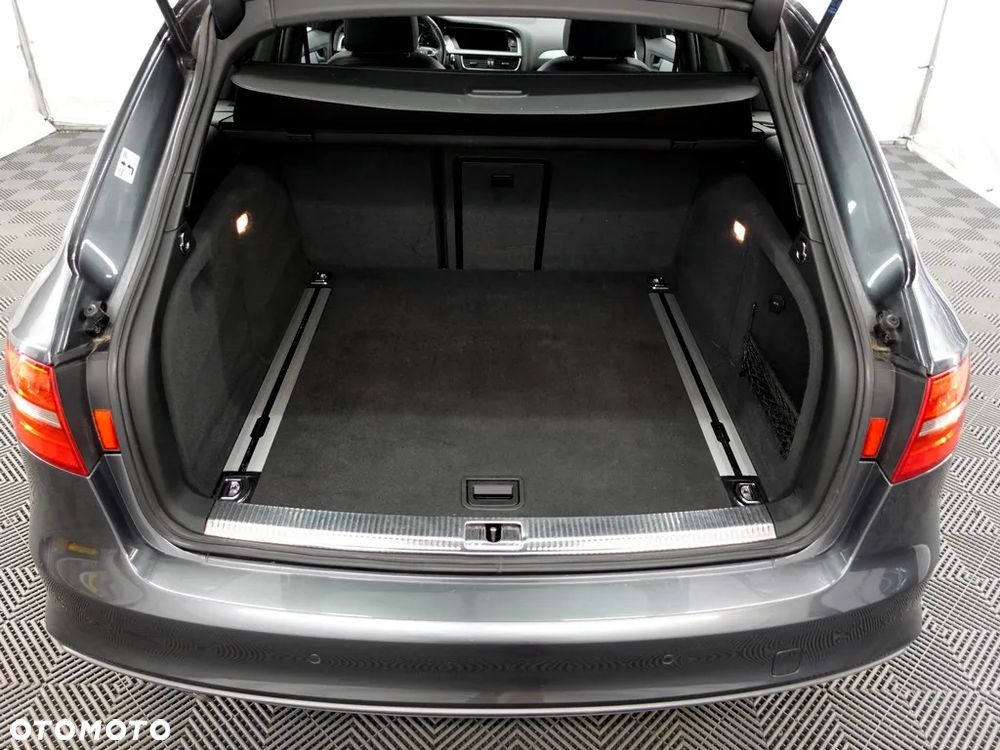 Audi A4 2.0 TDI Quattro - 38