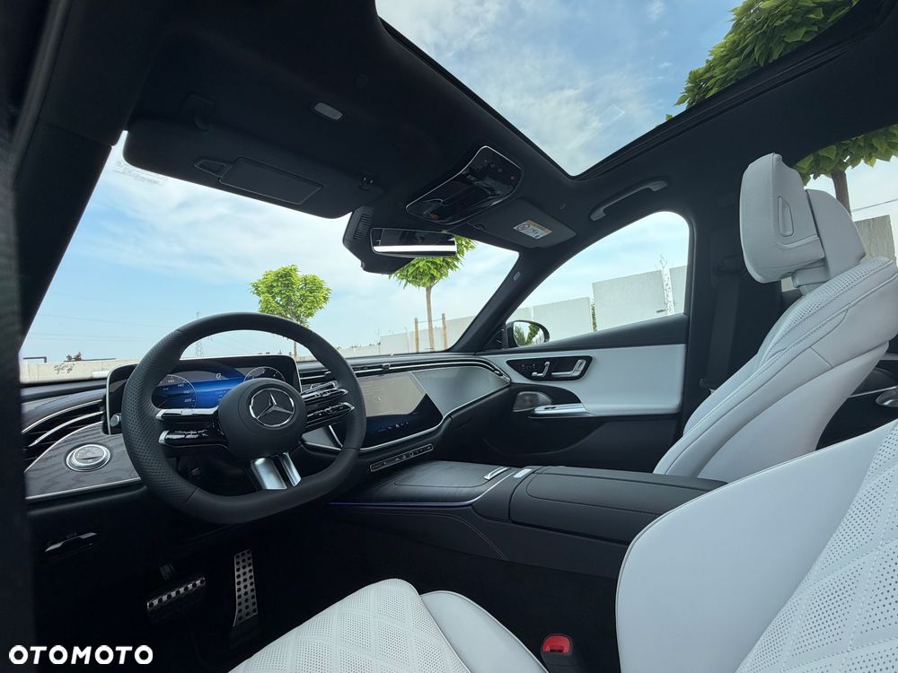 Mercedes-Benz Klasa E 220 d mHEV Exclusive 9G-Tronic - 25