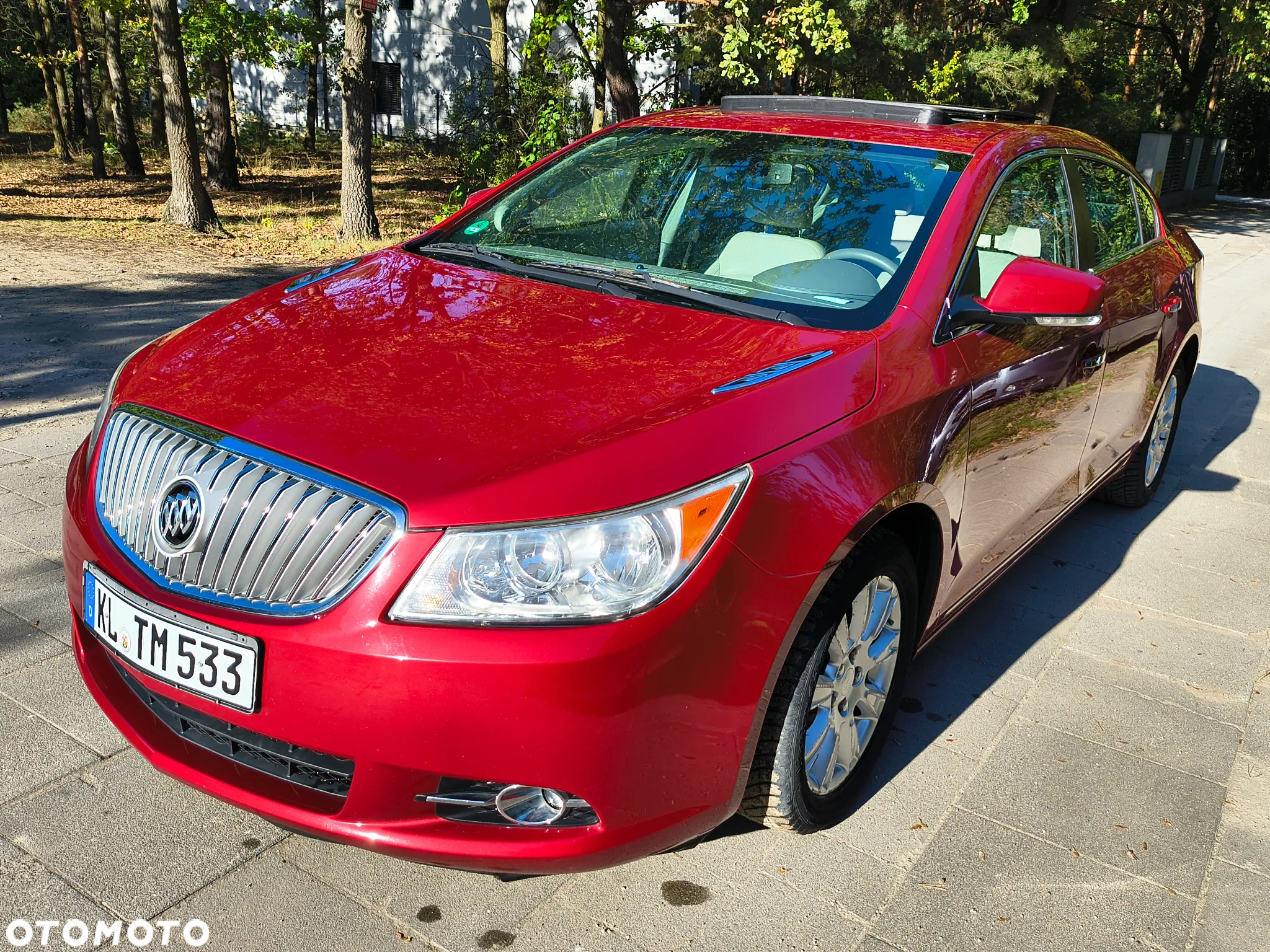 Buick Lacrosse - 2