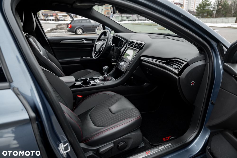 Ford Mondeo 2.0 EcoBlue ST-Line - 25
