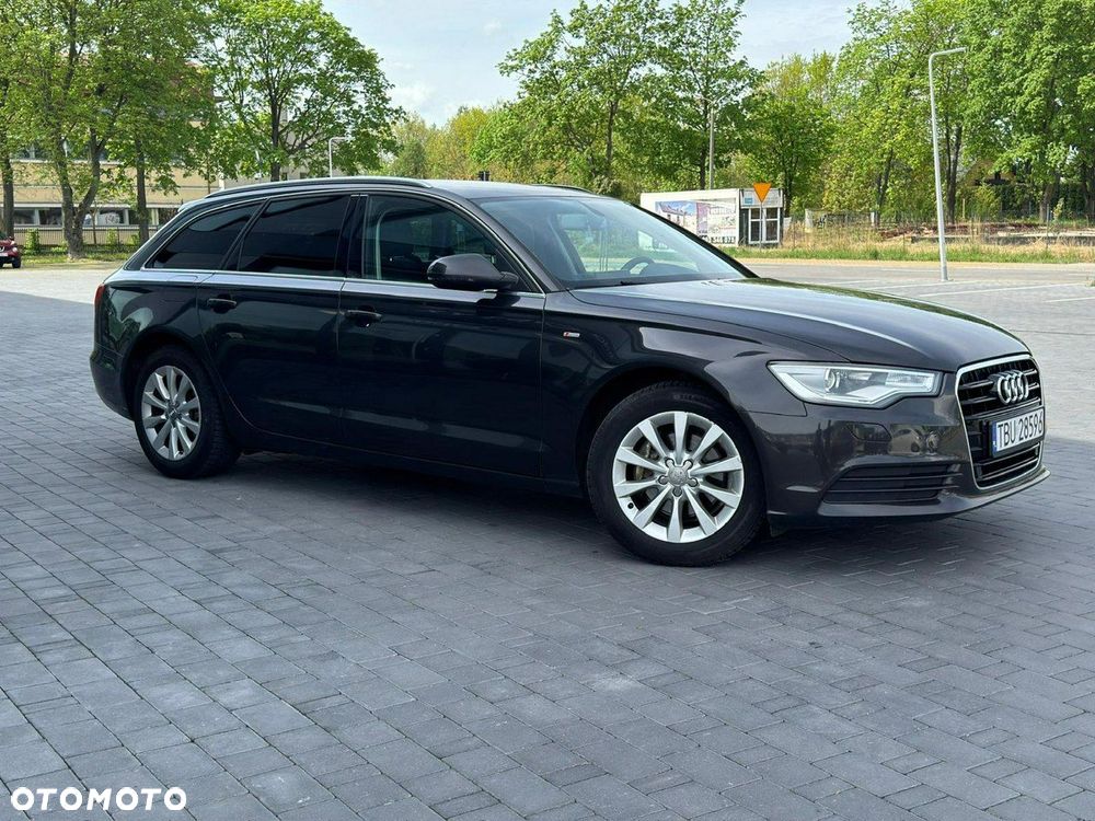 Audi A6 Avant - 15