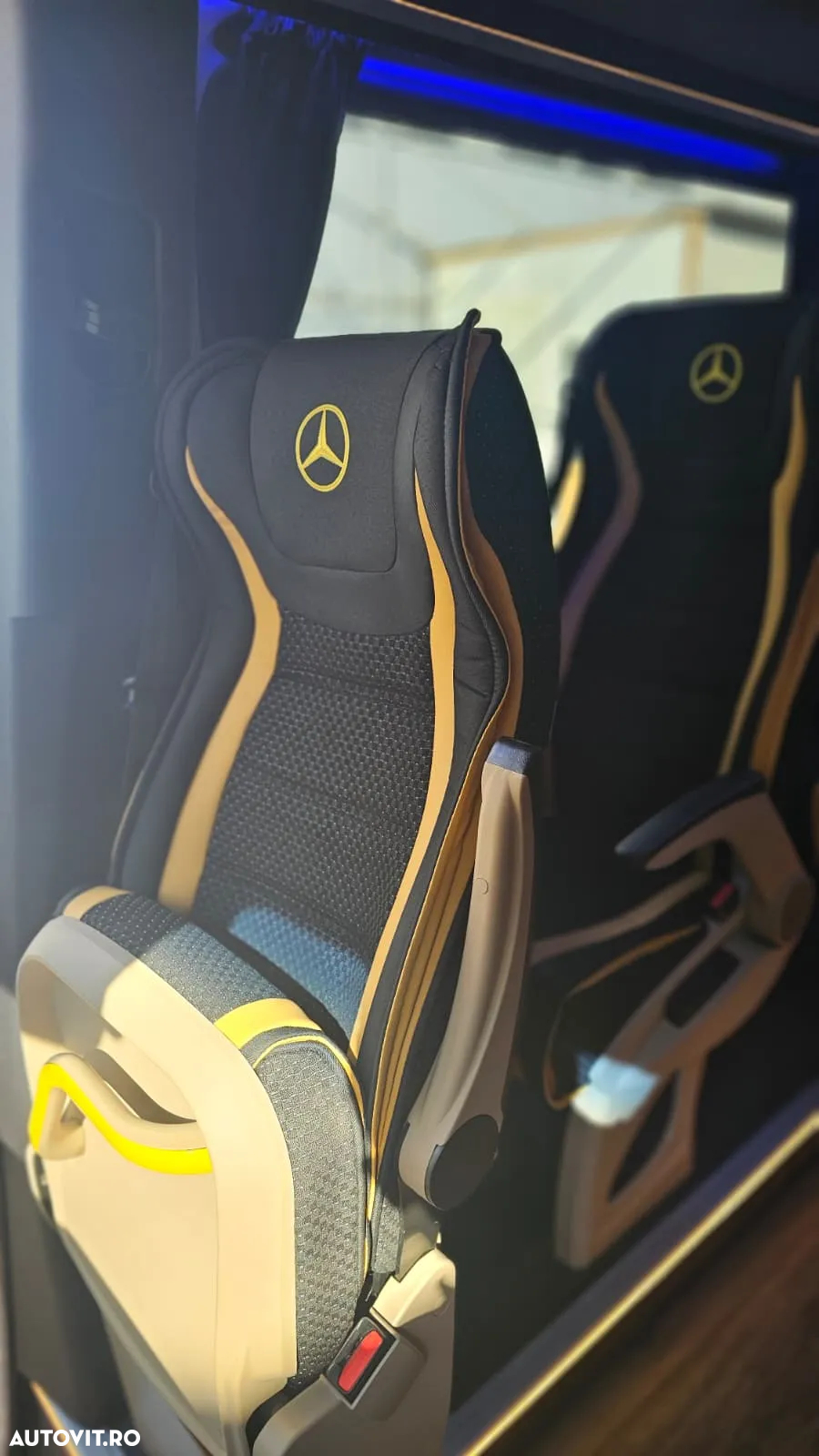 Mercedes-Benz SPRINTER - 16