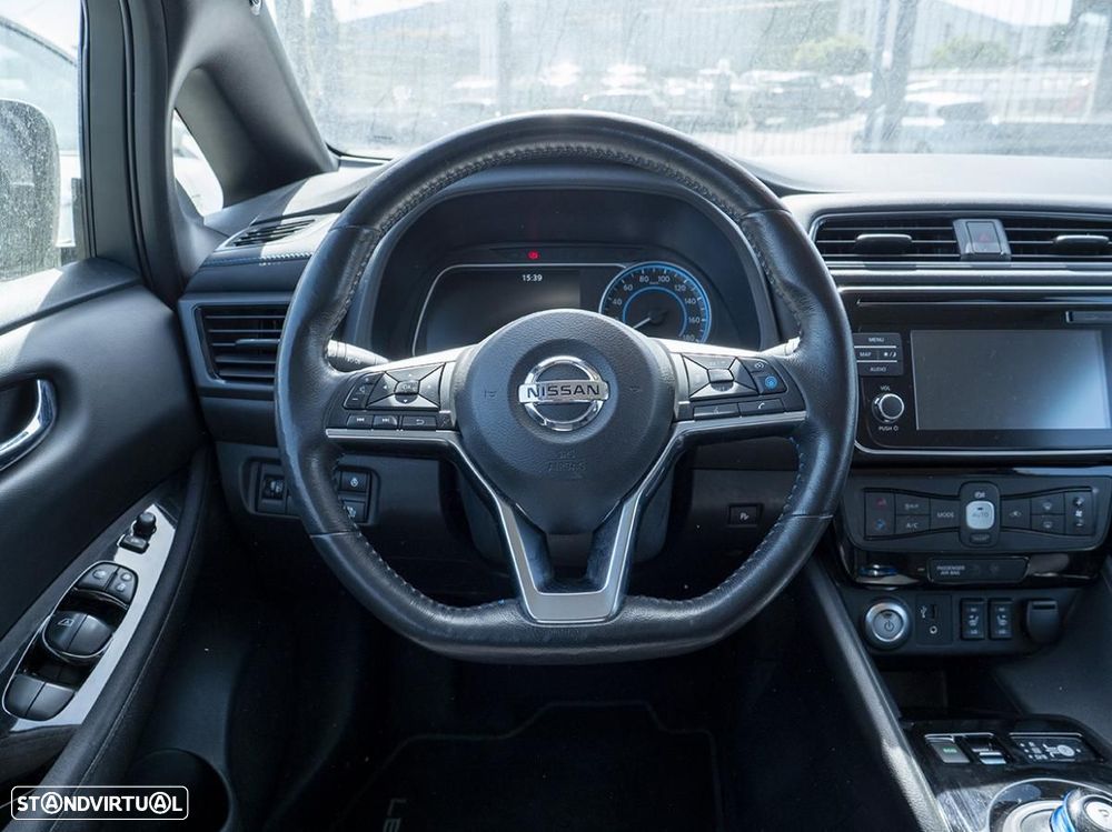 Nissan Leaf 40 kWh N-Connecta - 27