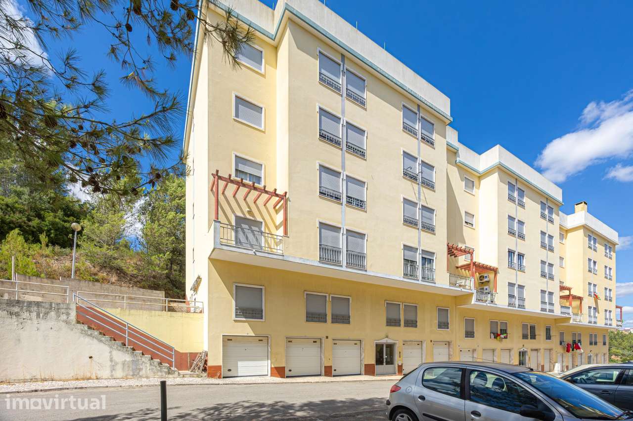 Atelier com 99 m² e logradouro | Quinta do Barnabé, Alenquer - Grande imagem: 3/14